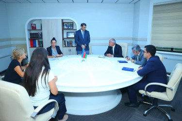 12 avqust 2026-cı il tarixində Binəqədi Rayon İcra Hakimiyyətinin inzibati binasında növbəti dəfə vətəndaşların fərdi qəbulu keçirildi