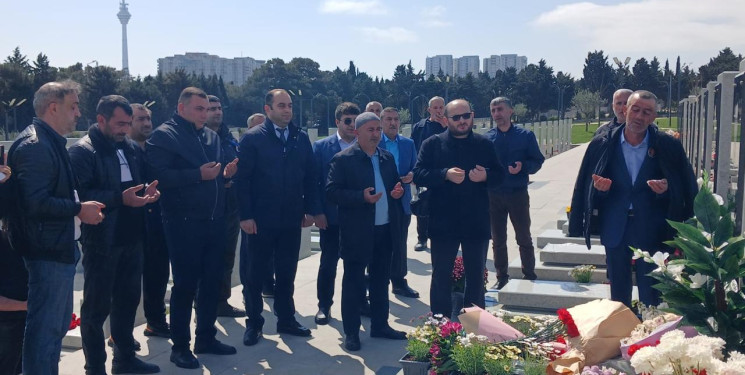 Şəhid İsayev İsmayıl Çərkəz oğlunun doğum günü ilə əlaqədar məzarı ziyarət olundu