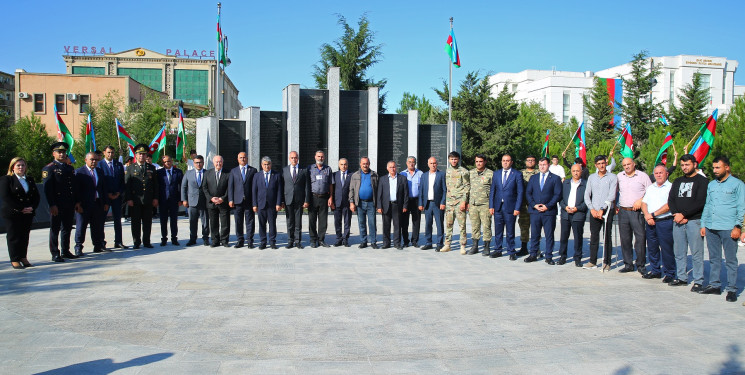 27 Sentyabr- “Anım Günü” ölkəmizin hər yerində olduğu kimi Binəqədi rayonunda da dərin hüzn və kədər hissi ilə qeyd edildi