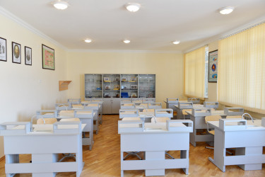 248 nömrəli tam orta məktəb