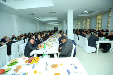 12 dekabr 2025-ci il tarixində Binəqədi Rayon İcra Hakimiyyətinin təşkilatçılığı ilə Heydər Məscidində xalqımızın Ümummilli Lideri Heydər Əliyevin əziz xatirəsinə ehsan süfrəsi