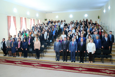 Ümummilli Lideri Heydər Əliyevin anadan olmasının 100 illik yubileyinə həsr olunmuş “Azərbaycanın dövlət müstəqilliyi əbədidir, sarsılmazdır, dönməzdir!” mövzusunda konfrans