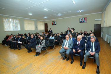 13 yanvar 2026-cı il tarixində Binəqədi Rayon İcra Hakimiyyətinin başçısı Elxan Allahverdiyevin 6-cı mikrorayon sakinləri ilə səyyar qəbulu