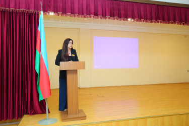 16 may 2025-ci il tarixində 267 № li  məktəb-liseydə “Erkən nigah problemi və onun fəsadları” mövzusunda maarifləndirmə tədbiri