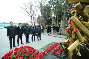19 yanvar 2026-cı il tarixində 20 Yanvar faciəsinin 36-cı ildönümü ilə əlaqədar Biləcəri qəsəbəsində yerləşən 20 Yanvar şəhidlərinin xatirəsinə inşa olunmuş parkda ucaldılmış “Güllə yağışı” abidəsinin rayon ictimaiyyəti tərəfindən ziyarəti