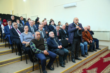 06 mart 2025-ci il tarixində Binəqədi Rayon İcra Hakimiyyətinin başçısı Elxan Allahverdiyevin 8-ci mikrorayon sakinləri ilə səyyar qəbulu