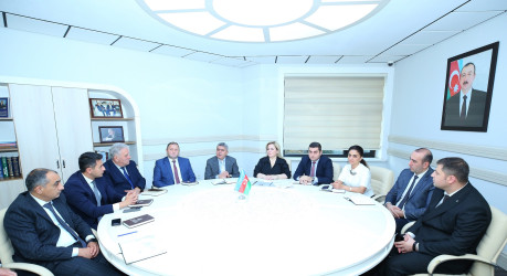 19 noyabr 2025-ci il tarixində “Rayon İcra Hakimiyyətində və tabeli qurumlarda çalışan məsul şəxslərə iş fəaliyyətində stressin idarə edilməsi, ünsiyyət bacarıqlarının təkmilləşməsi və iş şəraitinə adaptasiya olunma mexanizmi” mövzusunda təlim