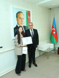 11 sentyabr 2026-cı il tarixində  2025-2026-cı tədris ilində ali təhsil müəssisələrinə tələbə qəbulu imtahanında Binəqədi rayonu üzrə yüksək nəticə göstərən gənclərlə  görüş