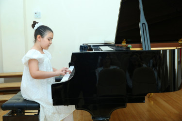 03 iyun 2025-ci il tarixində Arif Məlikov adına 11 nömrəli Onbirillik Musiqi məktəbinin şagirdlərinin yekun hesabat konserti