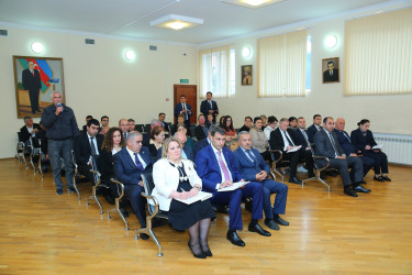 16 oktyabr 2025-ci il tarixində Binəqədi Rayon İcra Hakimiyyətinin başçısı Elxan Allahverdiyevin 9-cu mikrorayon sakinləri ilə səyyar qəbulu