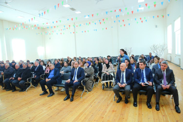 13 mart 2025-ci il tarixində Binəqədi Rayon İcra Hakimiyyətinin başçısı Elxan Allahverdiyevin 28 May qəsəbə sakinləri ilə səyyar qəbulu