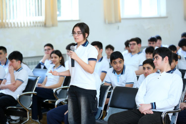 03 dekabr 2025-ci il tarixində 248 № li tam  orta məktəbdə "Narkotiksiz gələcək naminə!” mövzusunda növbəti maarifləndirici tədbir