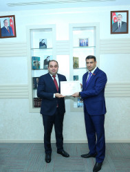 23 iyun 2026-cı il tarixində Binəqədi Rayon İcra Hakimiyyətinin inzibati binasında 23 İyun – Dövlət Qulluqçularının Peşə Bayramı münasibətilə tədbir
