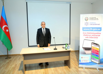 08 oktyabr 2026-cı il tarixində Binəqədi Rayon İcra Hakimiyyətinin başçısı Elxan Allahverdiyevin 7-ci mikrorayon sakinləri ilə səyyar qəbulu