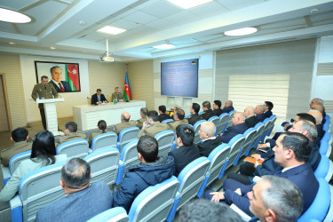 18 dekabr 2025-ci il tarixində “Binəqədi rayonunda 2025-ci ildə Mülki müdafiə sahəsində görülmüş işlərin yekunları və 2026-cı ildə qarşıda duran vəzifələr” və “Yanğın təhlükəsizliyinin təmin olunmasında Fövqəladə Hallar Nazirliyi, yerli icra hakimiyyəti və özünüidarəetmə orqanlarının birgə fəaliyyəti” mövzusunda rayon müşavirəsi