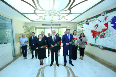 23 iyun 2026-cı il tarixində Binəqədi Rayon İcra Hakimiyyətinin inzibati binasında 23 İyun – Dövlət Qulluqçularının Peşə Bayramı münasibətilə tədbir