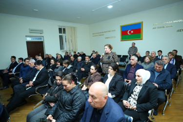 11 dekabr 2025-ci il tarixində Binəqədi Rayon İcra Hakimiyyətinin başçısı Elxan Allahverdiyevin M.Ə.Rəsulzadə qəsəbə sakinləri ilə səyyar qəbulu