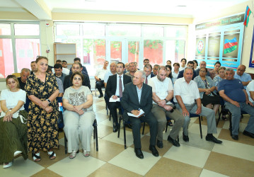 19 iyun 2025-ci il tarixində Binəqədi Rayon İcra Hakimiyyətinin başçısı Elxan Allahverdiyevin Xocəsən qəsəbəsinin sakinləri ilə səyyar qəbulu