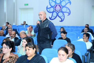 09 oktyabr 2025-ci il tarixində Binəqədi Rayon İcra Hakimiyyətinin başçısı Elxan Allahverdiyevin Binəqədi qəsəbə sakinləri ilə səyyar qəbulu