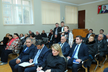 13 yanvar 2026-cı il tarixində Binəqədi Rayon İcra Hakimiyyətinin başçısı Elxan Allahverdiyevin 6-cı mikrorayon sakinləri ilə səyyar qəbulu