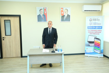 18 avqust 2026-cı il tarixində Binəqədi Rayon İcra Hakimiyyətinin başçısı Elxan Allahverdiyevin 7-ci mikrorayon sakinləri ilə səyyar qəbulu
