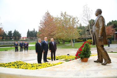 Ulu öndər Heydər Əliyevin anım gününə həsr olunmuş “Xilaskar ömrü” adlı tədbir