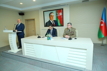 18 dekabr 2025-ci il tarixində “Binəqədi rayonunda 2025-ci ildə Mülki müdafiə sahəsində görülmüş işlərin yekunları və 2026-cı ildə qarşıda duran vəzifələr” və “Yanğın təhlükəsizliyinin təmin olunmasında Fövqəladə Hallar Nazirliyi, yerli icra hakimiyyəti və özünüidarəetmə orqanlarının birgə fəaliyyəti” mövzusunda rayon müşavirəsi