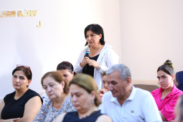 11 sentyabr 2025-ci il tarixində Binəqədi Rayon İcra Hakimiyyətinin başçısı Elxan Allahverdiyevin 7-ci mikrorayon sakinləri ilə səyyar qəbulu