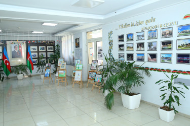 31 oktyabr 2025-ci il tarixində Binəqədi rayonu Rüstəm Əliyev adına 3 nömrəli tam orta məktəbdə “Konstitusiya və Suverenlik İli” çərçivəsində “Zəfər, Bayraq və Konstitusiya” adlı tədbir