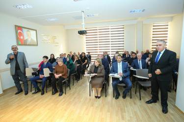 16 mart 2026-cı il tarixində Binəqədi Rayon İcra Hakimiyyətinin başçısı Elxan Allahverdiyevin 7-ci mikrorayon sakinləri ilə səyyar qəbulu