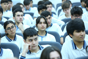 17 dekabr 2025-ci il tarixdə 313 № li tam orta məktəbdə "Narkotiksiz gələcək naminə” mövzusunda maarifləndirici görüş