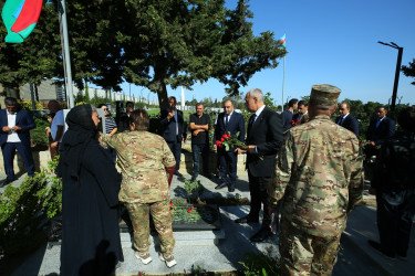 27 Sentyabr Anım Günü ilə əlaqədar 27 sentyabr 2026-cı il tarixində şəhidlərimizin əziz xatirəsi böyük ehtiramla yad edilməsi