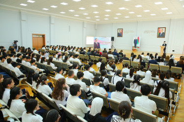 Ümummilli lider Heydər Əliyevin anadan olmasının 100 illik yubileyinə həsr olunmuş “Heydər Əliyev və Azərbaycan tarixi” mövzusunda esse-yazı müsabiqəsinin rayon mərhələsinin yekunlarına həsr olunmuş elmi-praktik konfrans