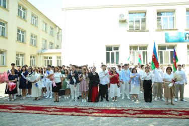 14 iyun 2025-ci il tarixində 2024-2025-ci tədris ilinin başa çatması münasibətilə Binəqədi rayonunun orta ümumtəhsil müəssisələrində “Son zəng” tədbirləri