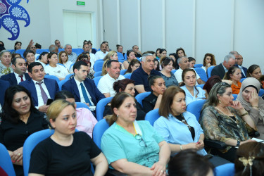 13 iyun 2025-ci il tarixində Binəqədi Rayon İcra Hakimiyyətinin başçısı Elxan Allahverdiyevin Binəqədi qəsəbəsinin sakinləri ilə səyyar qəbulu