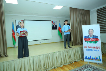 11 dekabr 2025-ci il tarixində 83 № li məktəb-liseydə Ümummilli Lider Heydər Əliyevin xatirəsinə həsr olunmuş “Ulu Öndərin izi ilə – nəsildən nəsilə” adlı tədbir