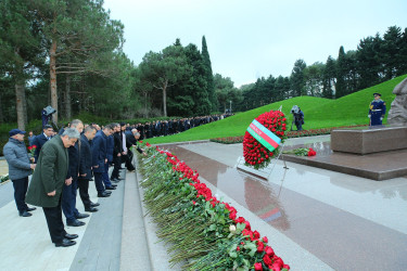 12 dekabr 2025-ci il tarixində Binəqədi RİH kollektivi tərəfindən müasir müstəqil Azərbaycan dövlətinin memarı və qurucusu, dünyaşöhrətli siyasi xadim, xalqımızın Ümummilli Lideri Heydər Əliyevin Anım günü ilə əlaqədar məzarının ziyarət edilməsi