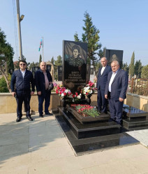 8 Noyabr- “Zəfər Günü”nün beşinci ildönümü ilə əlaqədar Binəqədi rayonunda şəhidlərimizin əziz xatirəsinin yad edilməsi