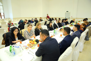 27 Sentyabr 2025-ci il tarixində Anım Gününün beşinci ildönümünün qeyd olunması ilə əlaqədar Binəqədi Rayon İcra Hakimiyyətinin təşkilatçılığı ilə Heydər Məscidində şəhidlərimizin əziz xatirəsinə ehsan süfrəsi