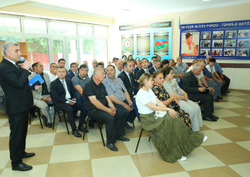 19 iyun 2025-ci il tarixində Binəqədi Rayon İcra Hakimiyyətinin başçısı Elxan Allahverdiyevin Xocəsən qəsəbəsinin sakinləri ilə səyyar qəbulu