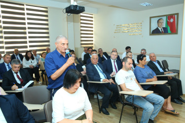 03 iyul 2025-ci il tarixində Binəqədi Rayon İcra Hakimiyyətinin başçısı Elxan Allahverdiyevin 7-ci mikrorayon sakinləri ilə səyyar qəbulu