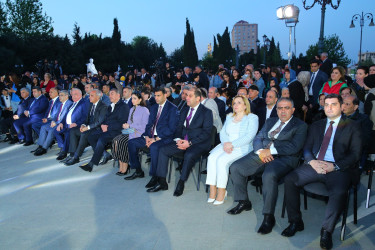 Əməkdar elm xadimi, görkəmli oftalmoloq-alim, akademik  Zərifə xanım Əliyevanın anadan olmasının 100-cü ildönümünə həsr olunmuş “ZƏRİF ANA” adlı konsert proqramı