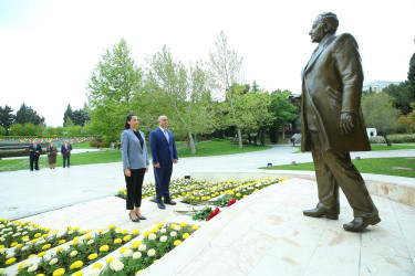 06 aprel 2026-cı il tarixində YAP Binəqədi rayon təşkilatı Ümummilli lider Heydər Əliyevin anadan olmasının 103-cü ildönümünə həsr olunmuş “Ulu öndərin tarixi missiyası – zəfərə aparan yol” adlı tədbir
