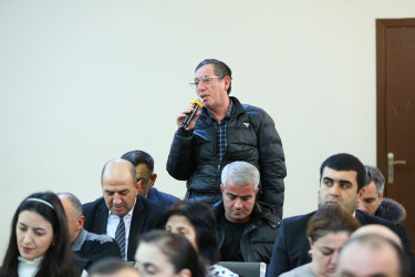 13 yanvar 2026-cı il tarixində Binəqədi Rayon İcra Hakimiyyətinin başçısı Elxan Allahverdiyevin 6-cı mikrorayon sakinləri ilə səyyar qəbulu