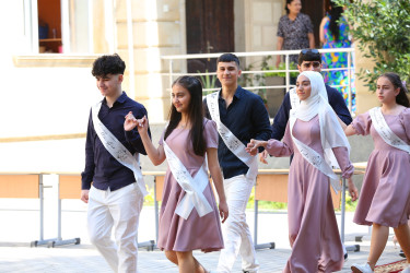 14 iyun 2025-ci il tarixində 2024-2025-ci tədris ilinin başa çatması münasibətilə Binəqədi rayonunun orta ümumtəhsil müəssisələrində “Son zəng” tədbirləri