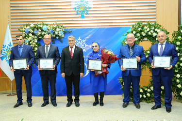 YAP Binəqədi rayon təşkilatının yaradılmasının 30-cu ildönümü və 8 Mart - "Beynəlxalq Qadınlar Günü" münasibətilə tədbir