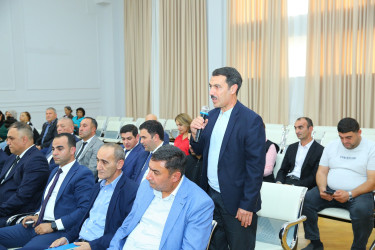 19 sentyabr 2025-ci il tarixində Binəqədi Rayon İcra Hakimiyyətinin başçısı Elxan Allahverdiyevin Biləcəri qəsəbə sakinləri ilə səyyar qəbulu