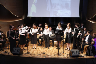 Beynəlxalq Muğam mərkəzində “Heydər Əliyev ili” çərçivəsində “Elə bağlı, ürəklərə bağlıyam” adlı konsert