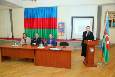 28 noyabr 2025-ci il tarixində 182 № li tam orta məktəbdə "Narkotiksiz gələcək naminə!” mövzusunda növbəti maarifləndirici tədbir