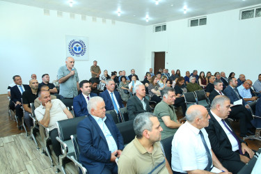 10 iyul 2025-ci il tarixində Binəqədi Rayon İcra Hakimiyyətinin başçısı Elxan Allahverdiyevin Biləcəri qəsəbə sakinləri ilə səyyar qəbulu